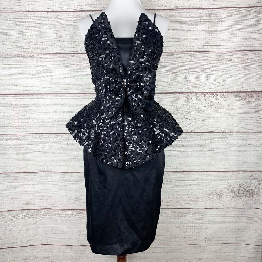 Vintage Night Way Black Sequin Peplum Bow Dress